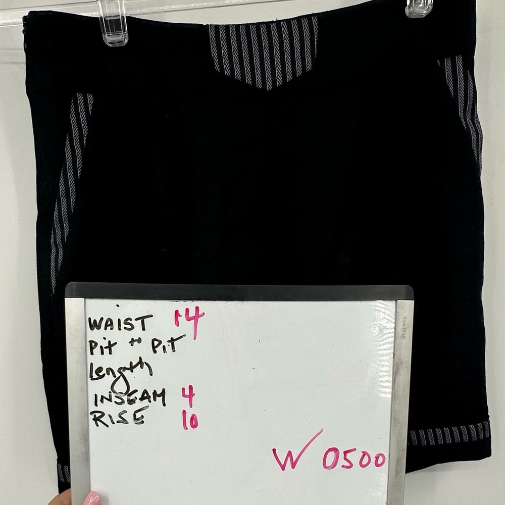 Immortal Thorn Black Eternal Dawn Retro Elegant Goth Shorts Sz Large | W500 - Picture 8 of 9